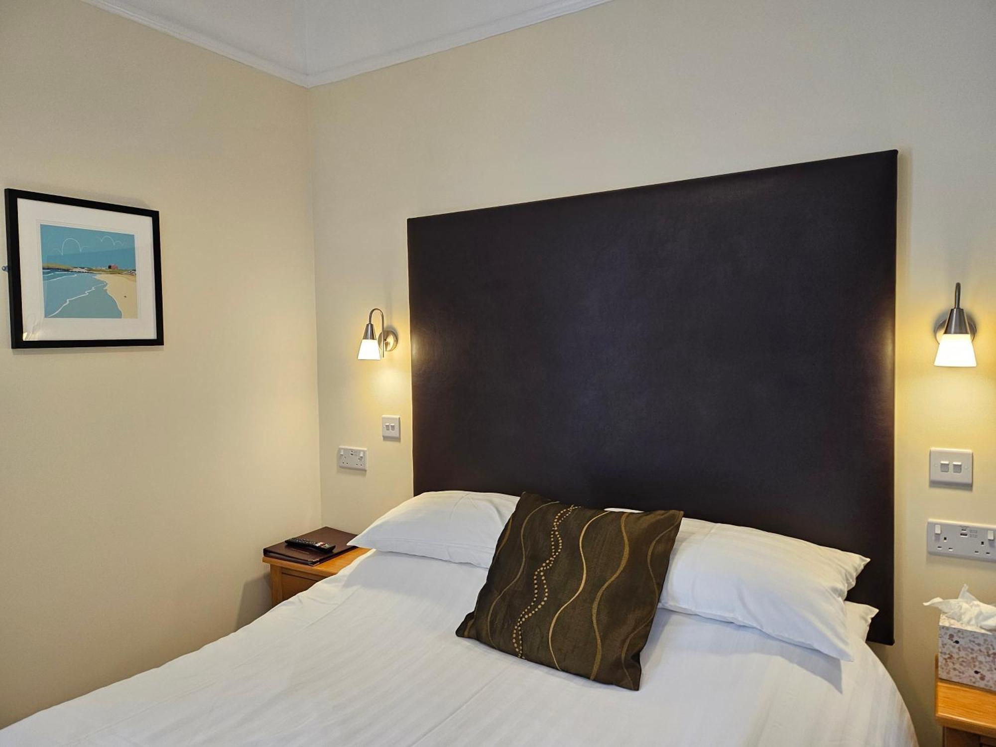 New Quay ゲッコーズ レスト Bed & Breakfast エクステリア 写真