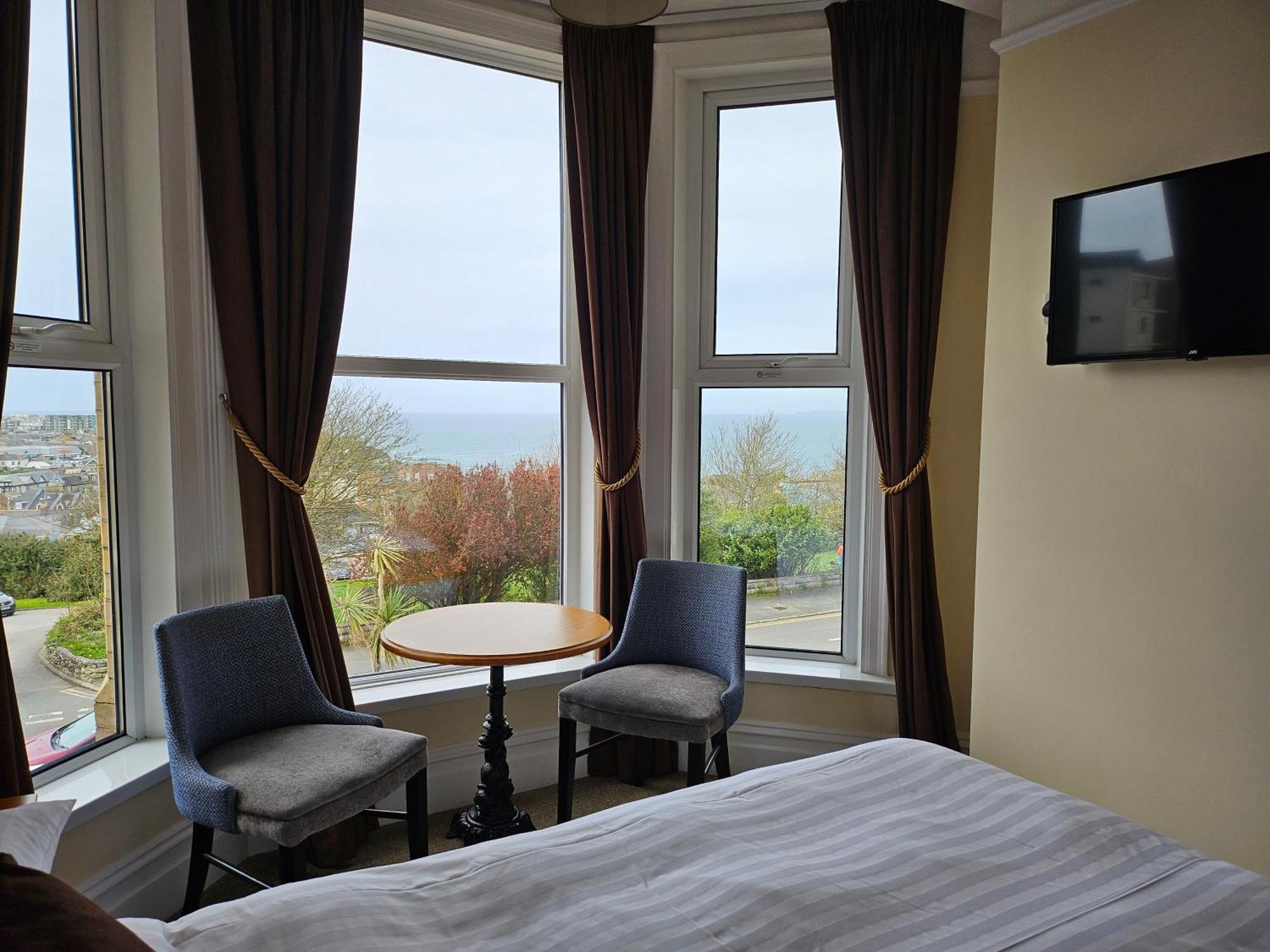 New Quay ゲッコーズ レスト Bed & Breakfast エクステリア 写真