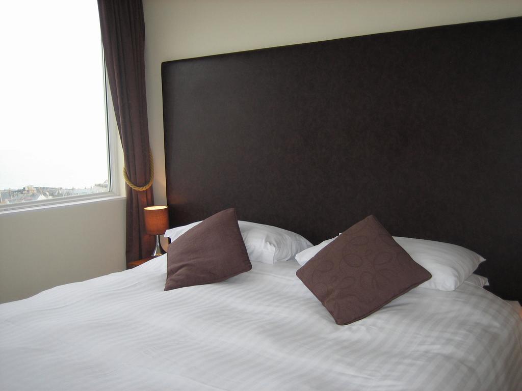 New Quay ゲッコーズ レスト Bed & Breakfast エクステリア 写真